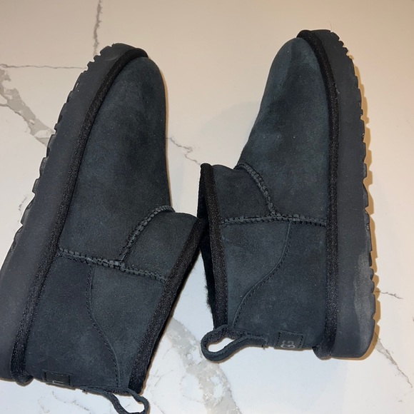UGG Ultra Mini Boots - Picture 7 of 10